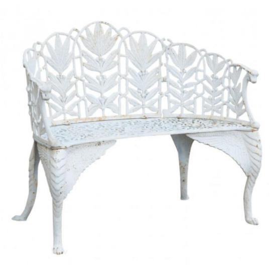 kovana zelezna lavica exterierovy nabytok zahradny nabytok rustikalny vintage ozdobny zahradny nabytok biely lameridiana interierove zariadenie.jpg